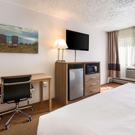 Quality Inn Petoskey-Harbor Springs Ngoại thất bức ảnh