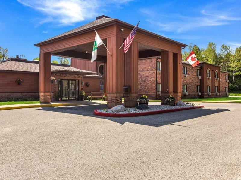 Quality Inn Petoskey-Harbor Springs Ngoại thất bức ảnh
