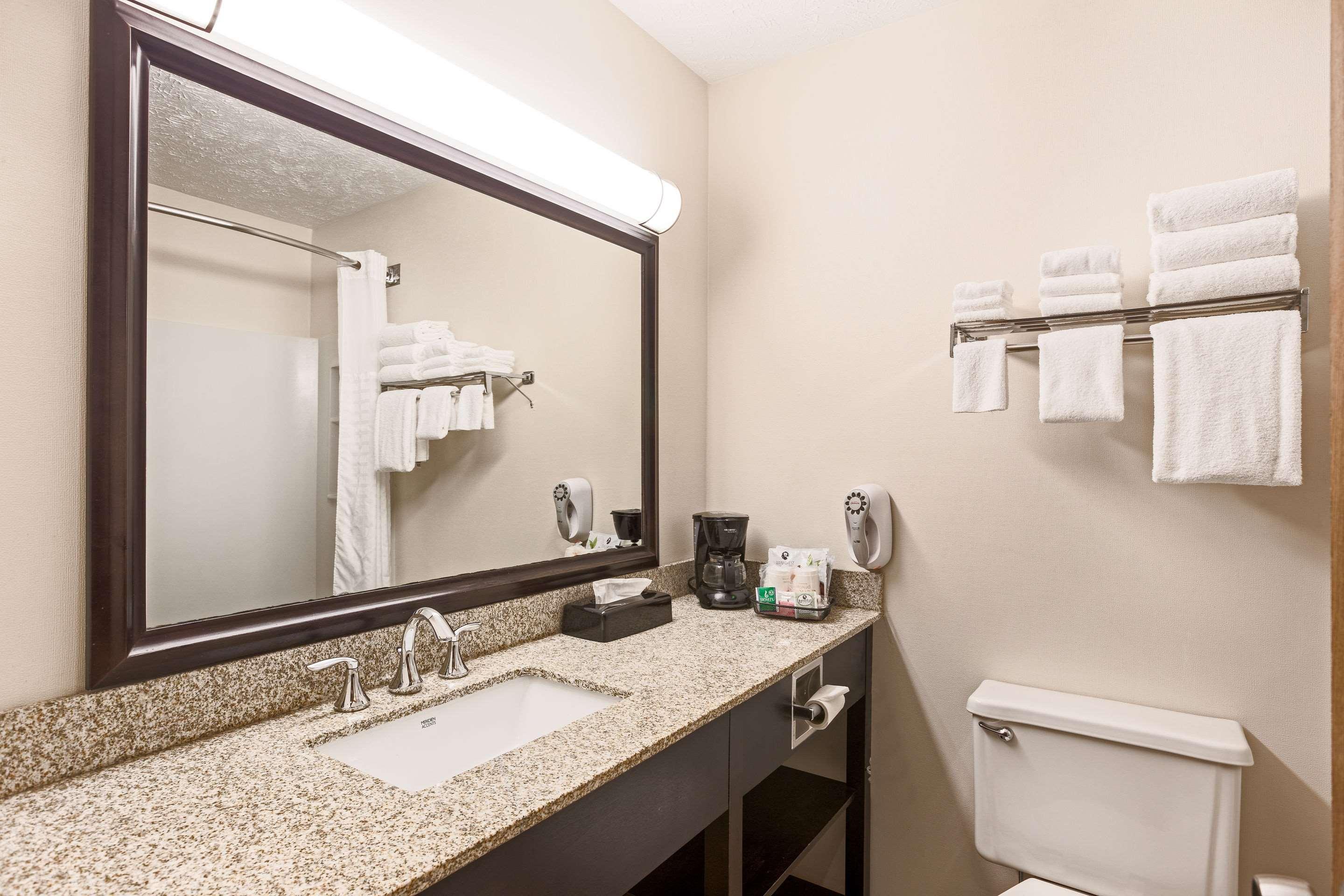Quality Inn Petoskey-Harbor Springs Ngoại thất bức ảnh