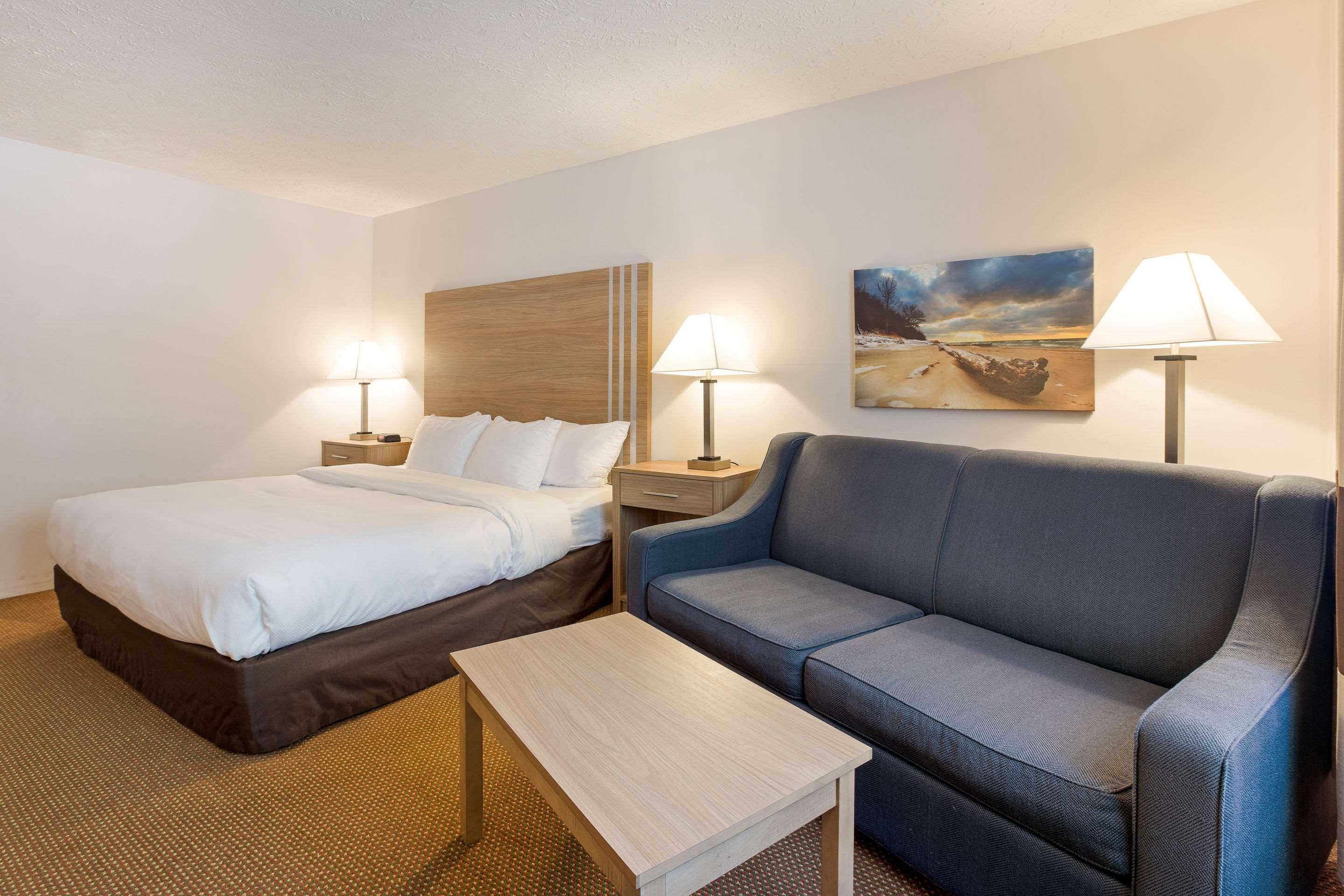 Quality Inn Petoskey-Harbor Springs Ngoại thất bức ảnh