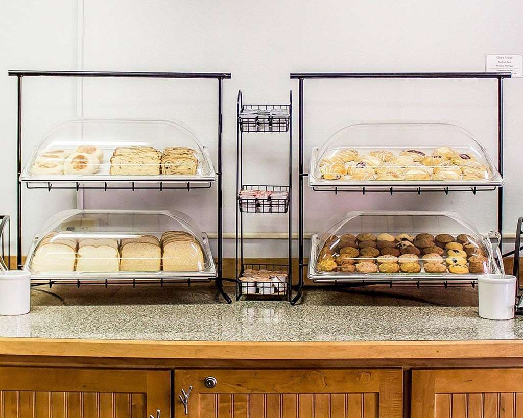 Quality Inn Petoskey-Harbor Springs Nhà hàng bức ảnh