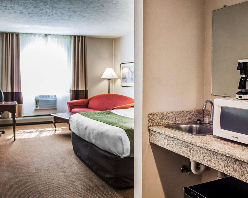 Quality Inn Petoskey-Harbor Springs Phòng bức ảnh